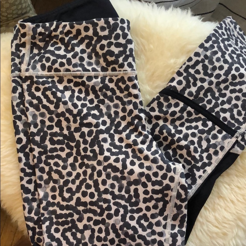 Nude Pink Leopard Lululemon Leggings